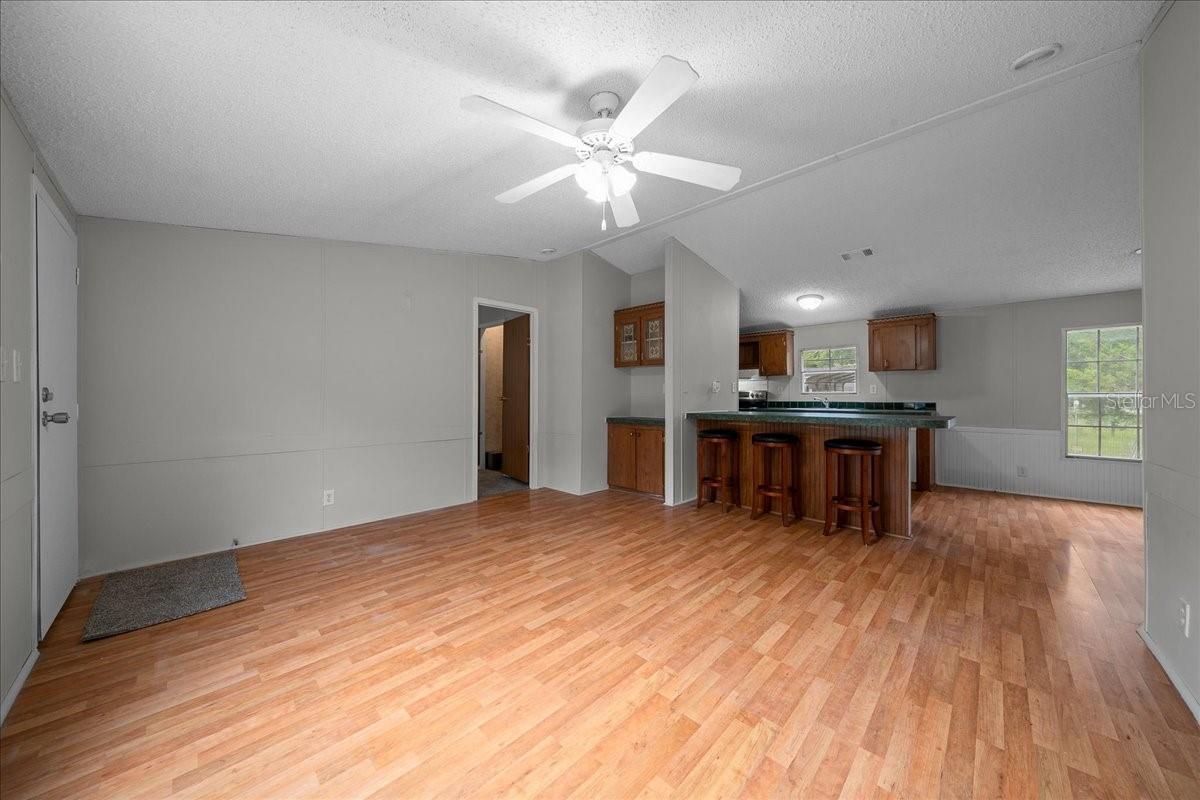 7580 SW 2ND STREET