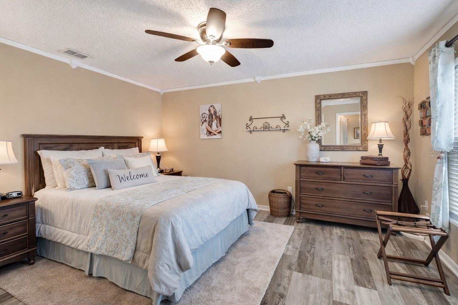 JOHNS LAKE ESTATES - Residential Lease