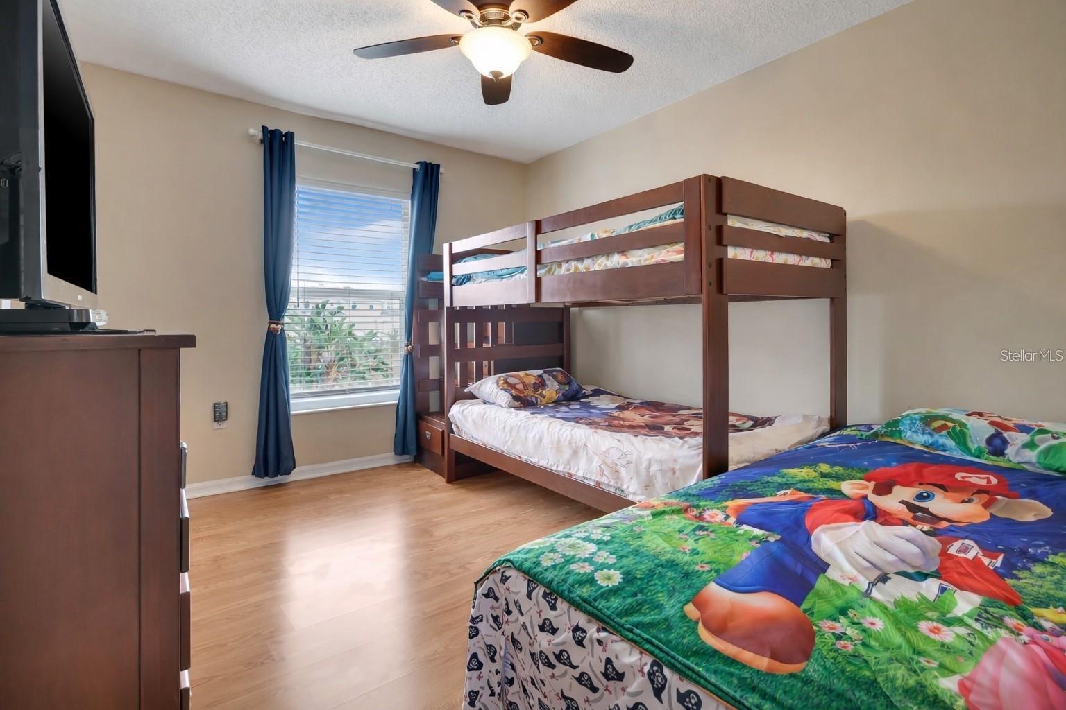 JOHNS LAKE ESTATES - Residential Lease