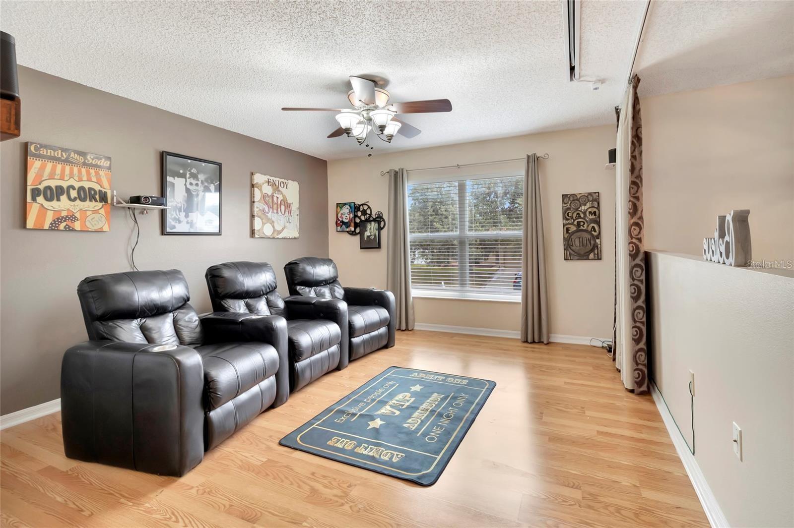 JOHNS LAKE ESTATES - Residential Lease