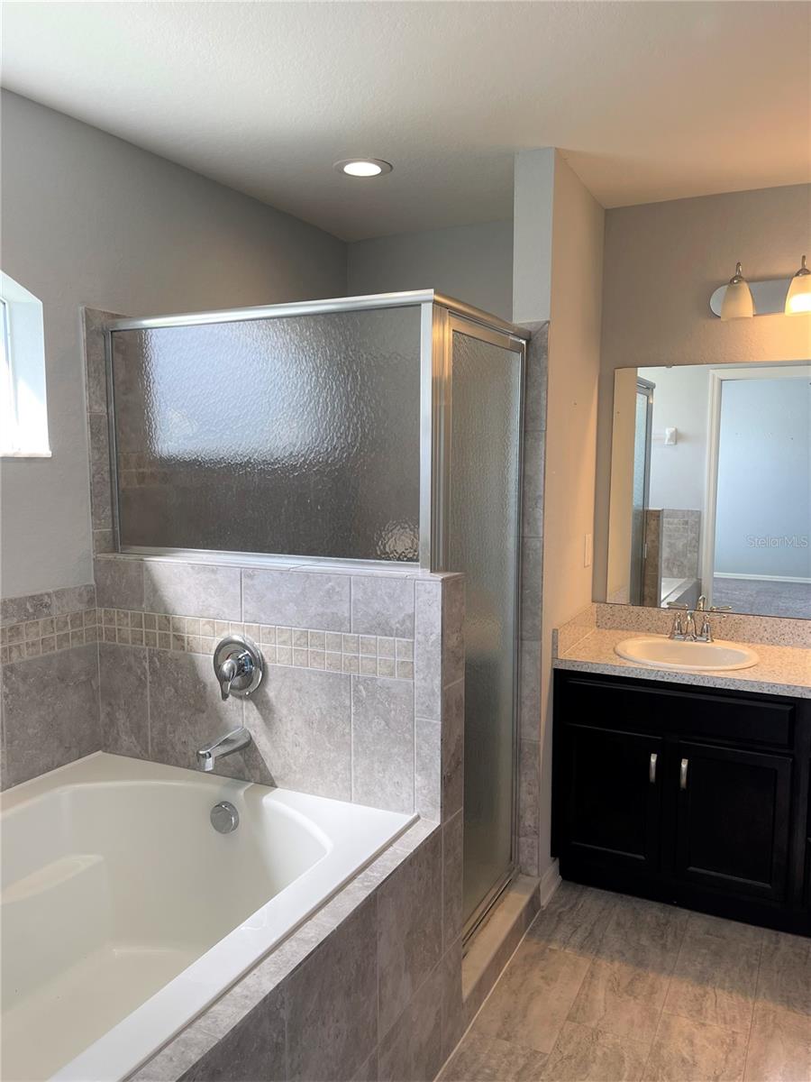 TOWNE PARK ESTATES PHASE 2A - Residential Lease