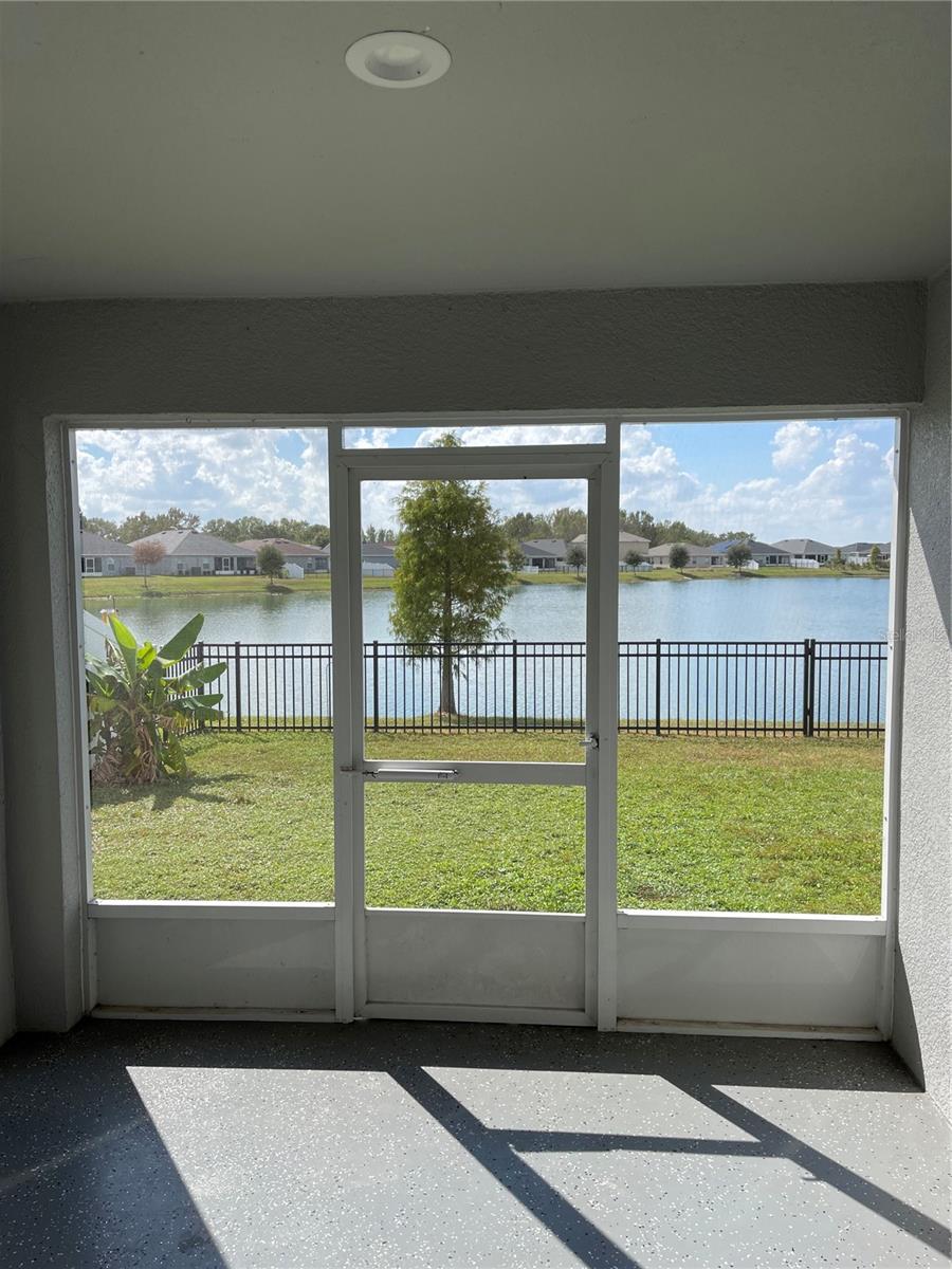 TOWNE PARK ESTATES PHASE 2A - Residential Lease