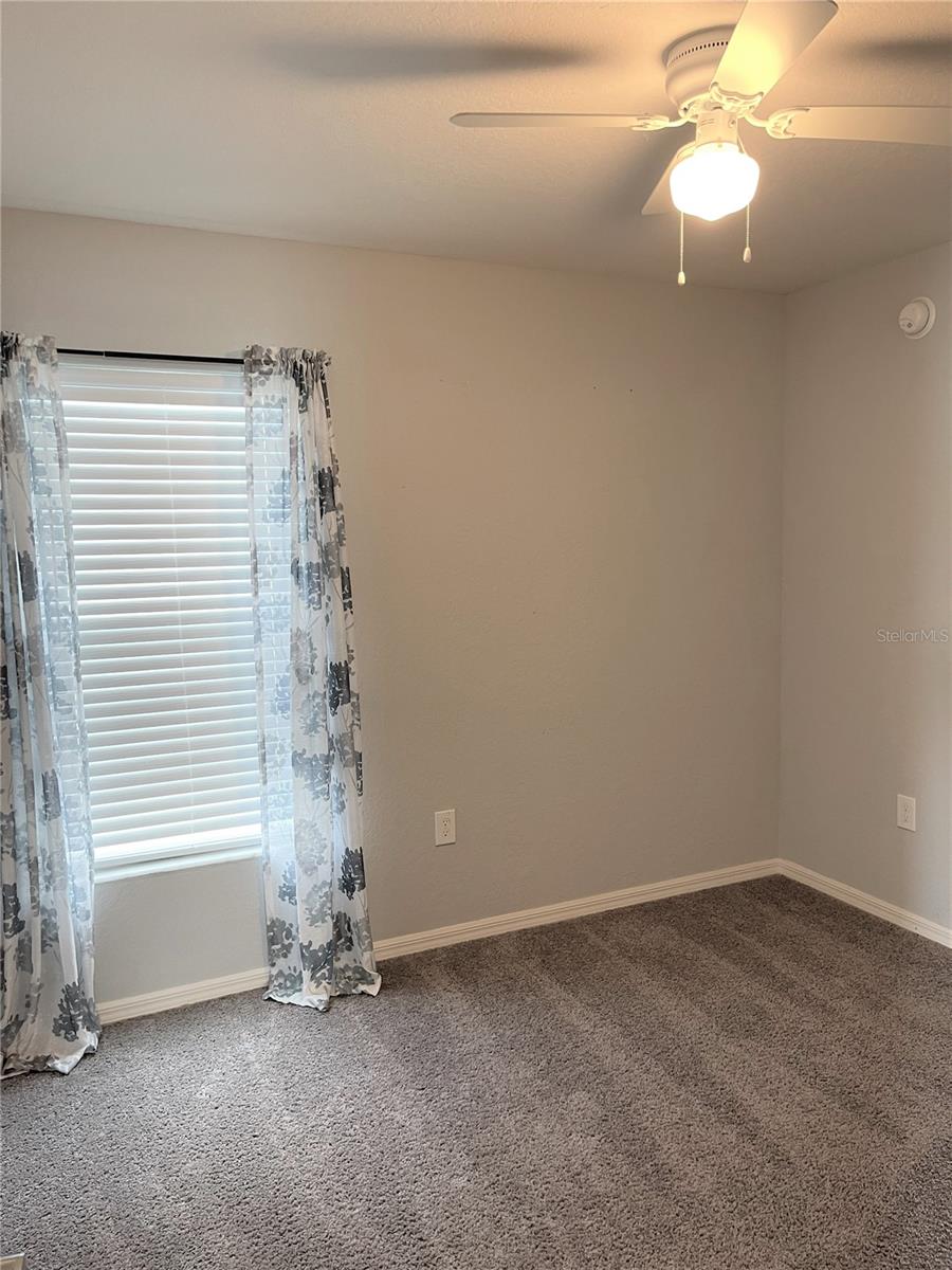 TOWNE PARK ESTATES PHASE 2A - Residential Lease