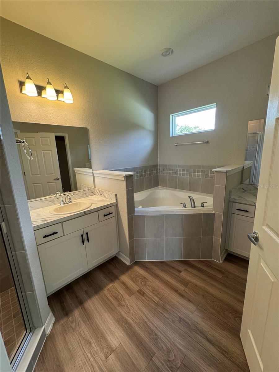 SUMMERCREST - Residential Lease