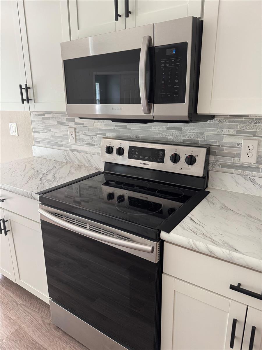 SUMMERCREST - Residential Lease