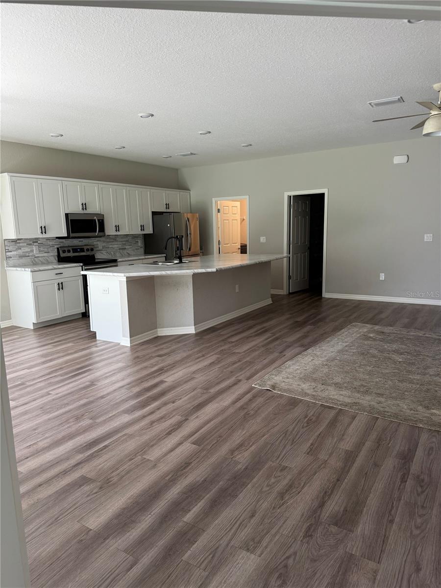 SUMMERCREST - Residential Lease