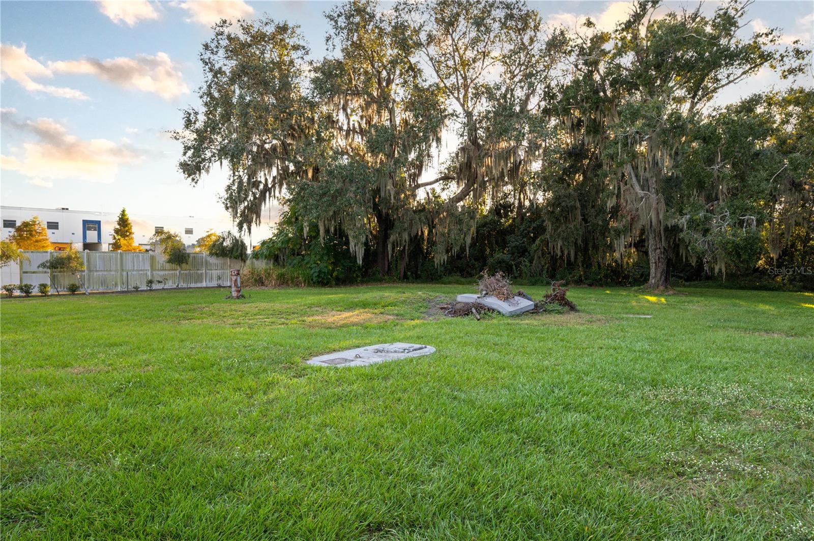 AUBURNDALE LAKESIDE PARK - Residential