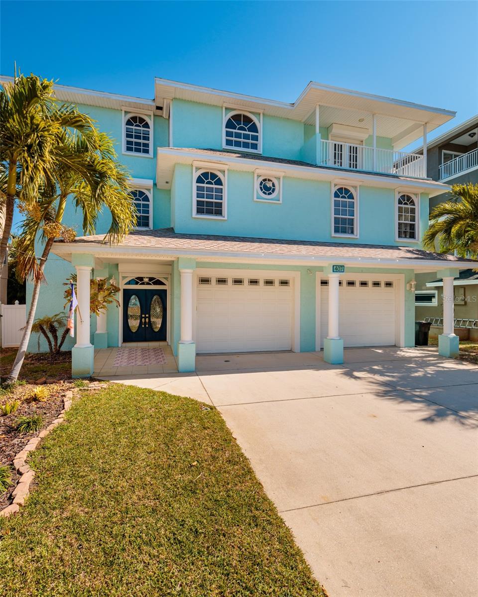 TIERRA VERDE UNIT 1 3RD REP - Residential