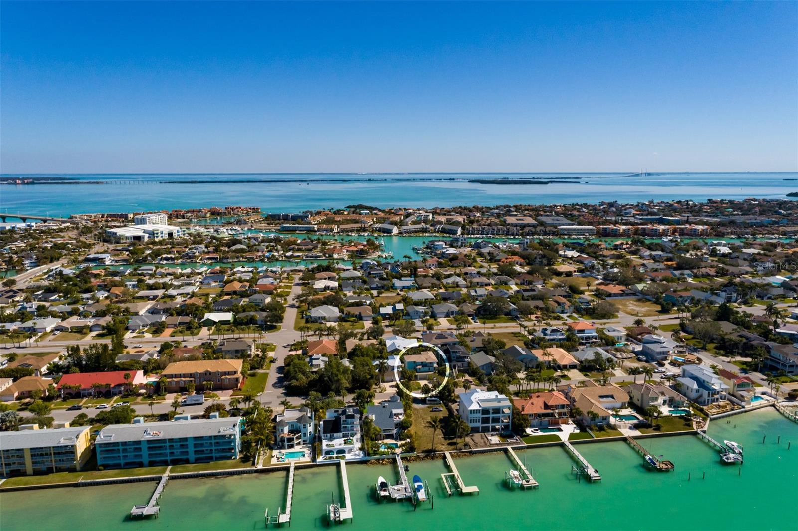 TIERRA VERDE UNIT 1 3RD REP - Residential