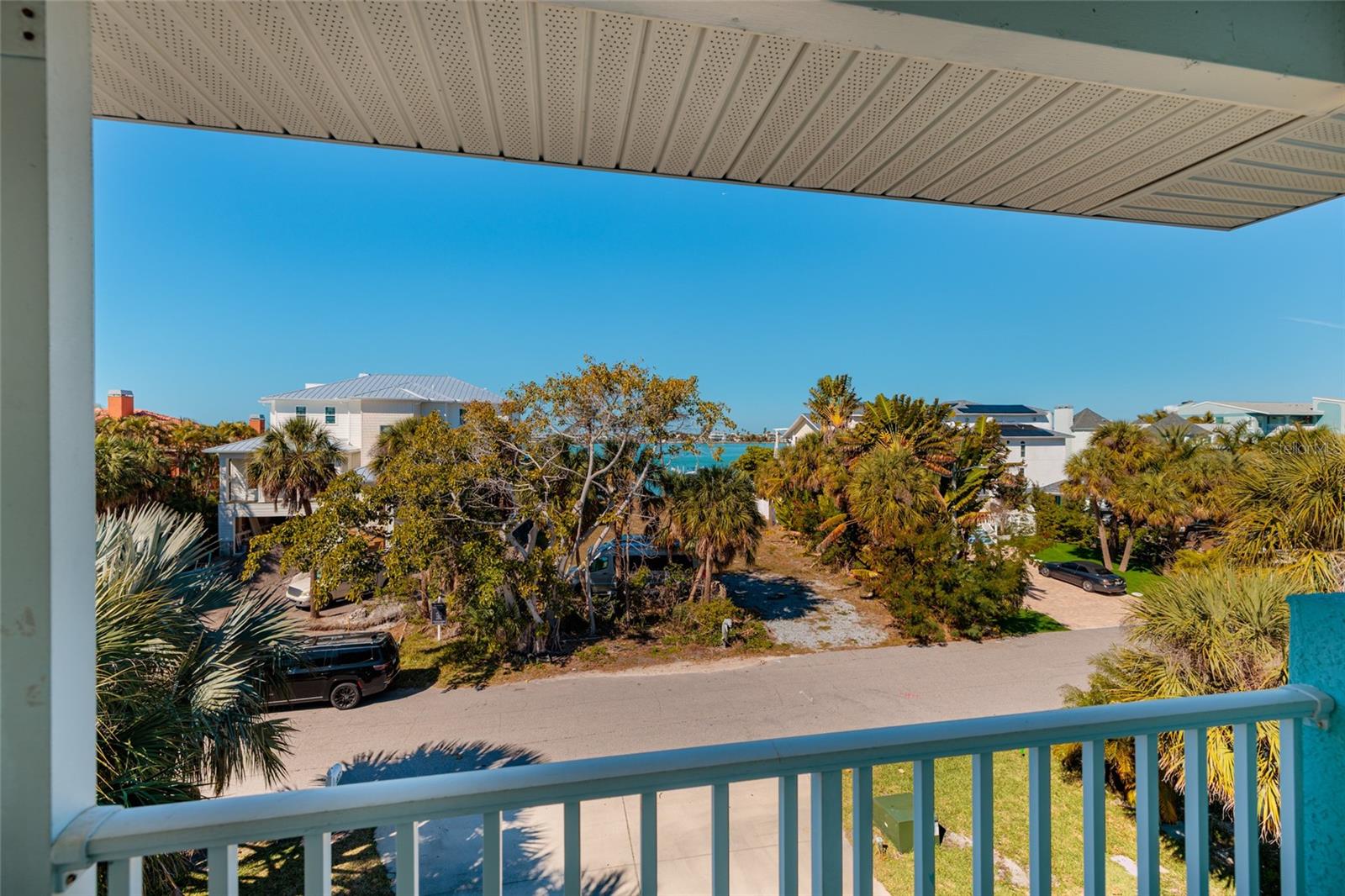 TIERRA VERDE UNIT 1 3RD REP - Residential