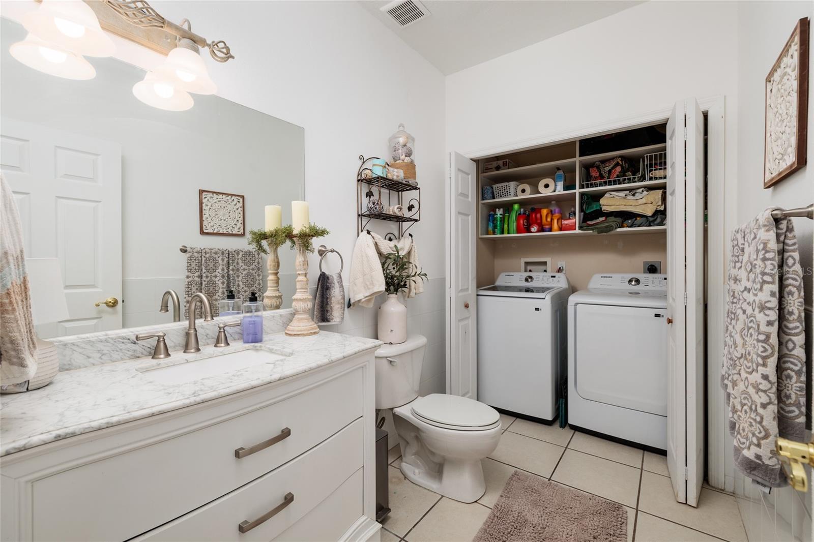 TIERRA VERDE UNIT 1 3RD REP - Residential