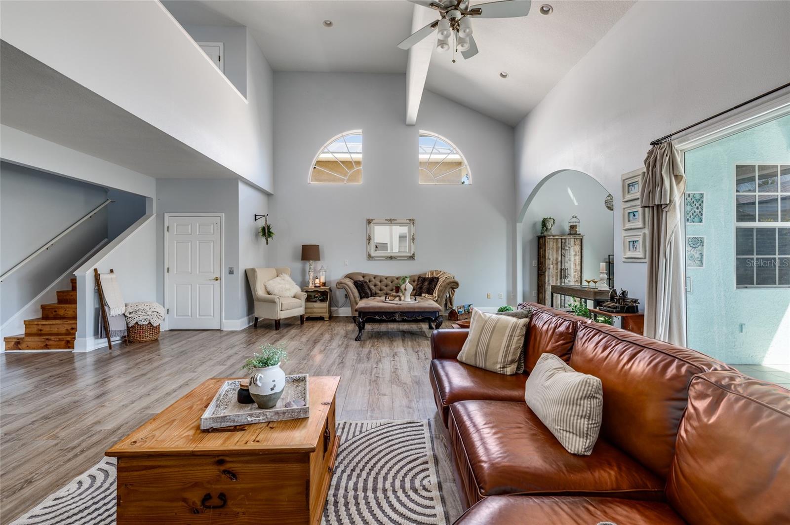 TIERRA VERDE UNIT 1 3RD REP - Residential