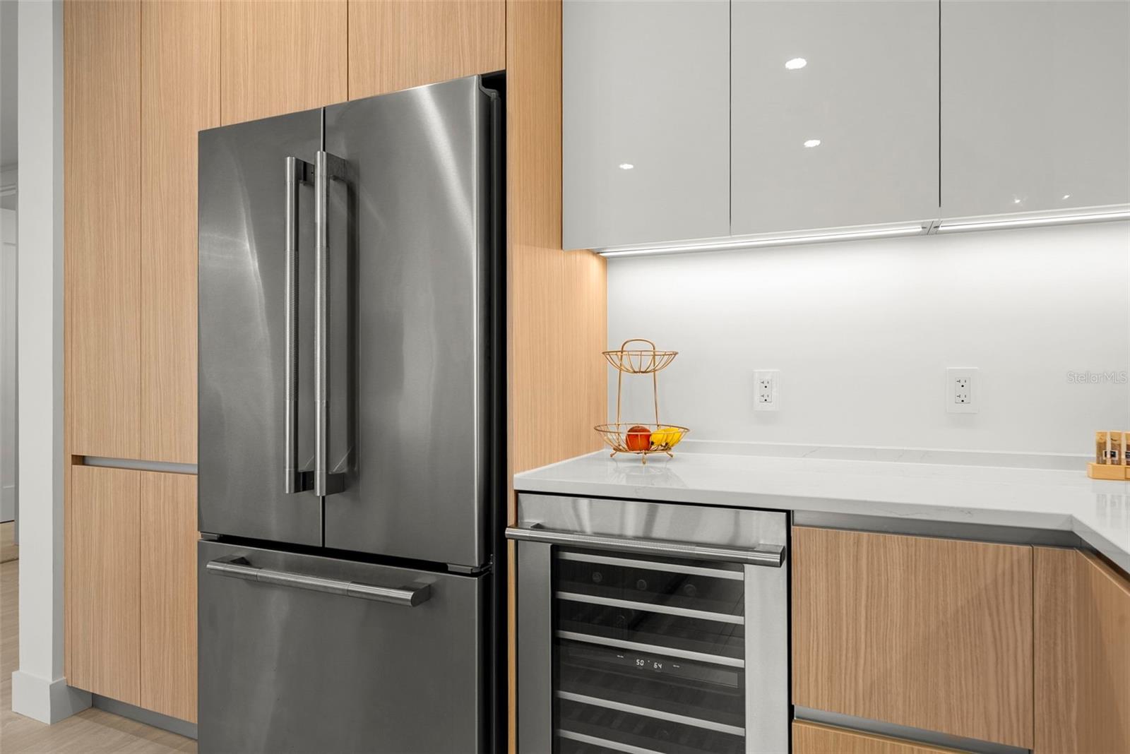 BAYSO SARASOTA - Residential