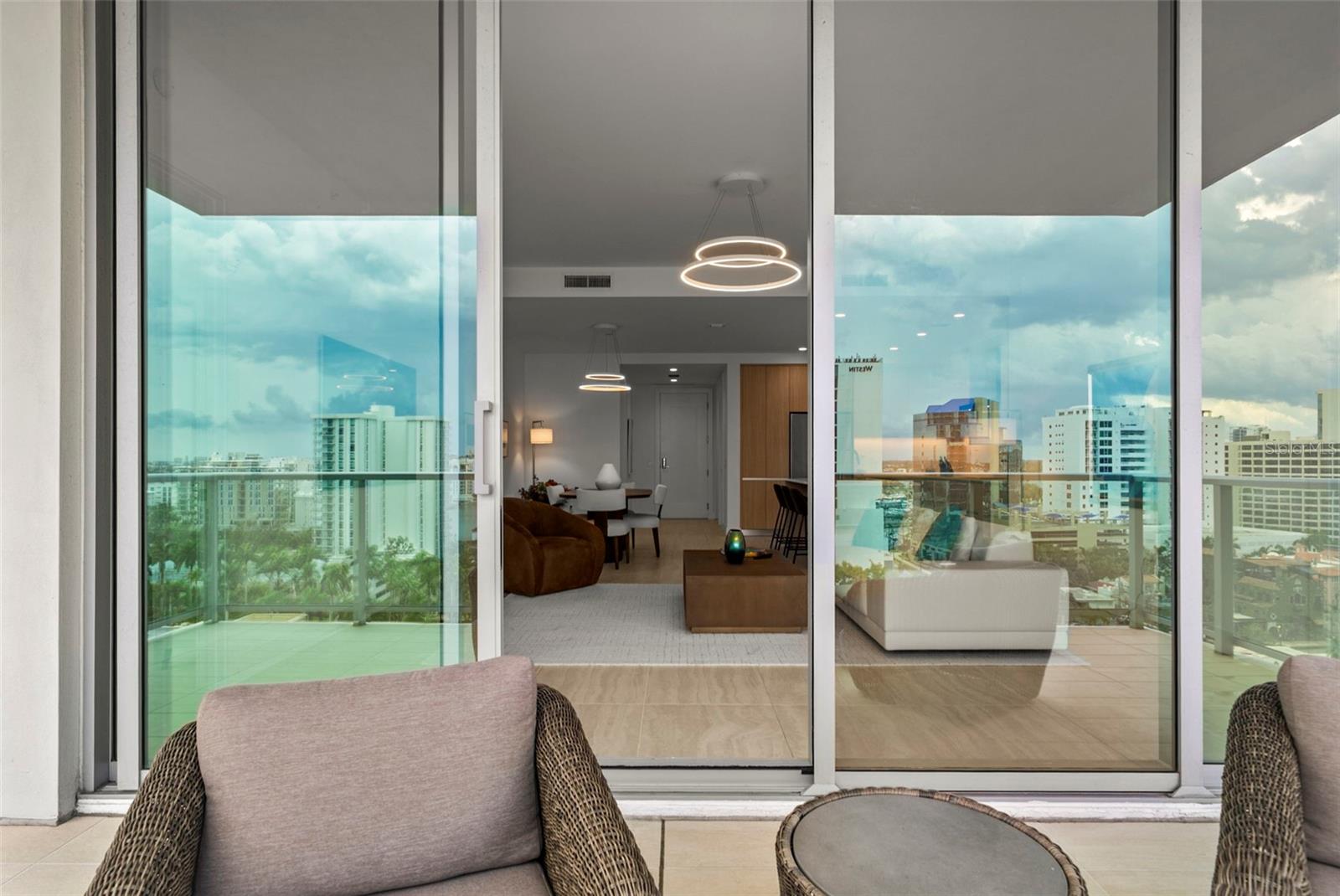 BAYSO SARASOTA - Residential