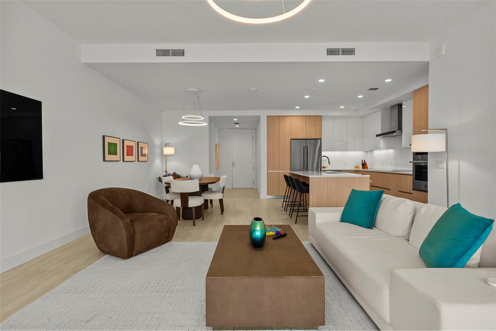 BAYSO SARASOTA - Residential