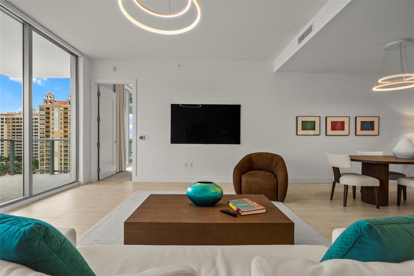 BAYSO SARASOTA - Residential