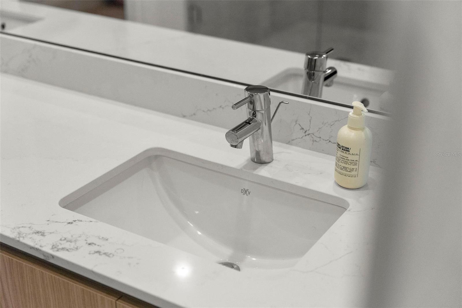 BAYSO SARASOTA - Residential