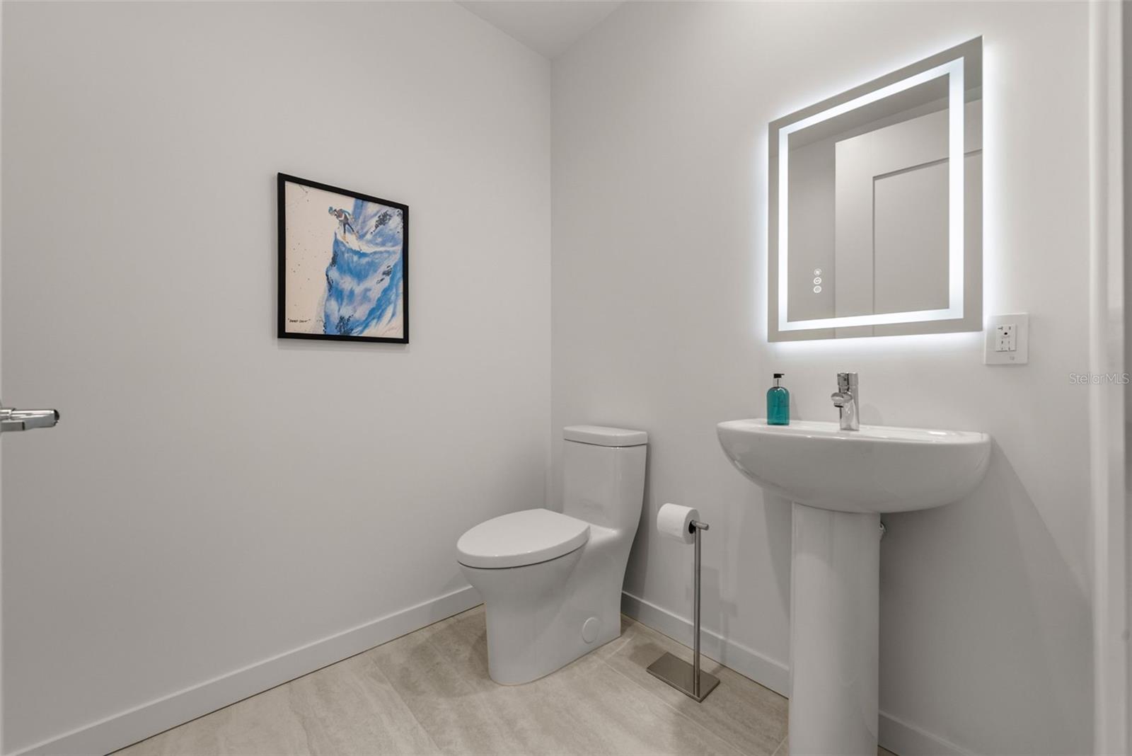 BAYSO SARASOTA - Residential