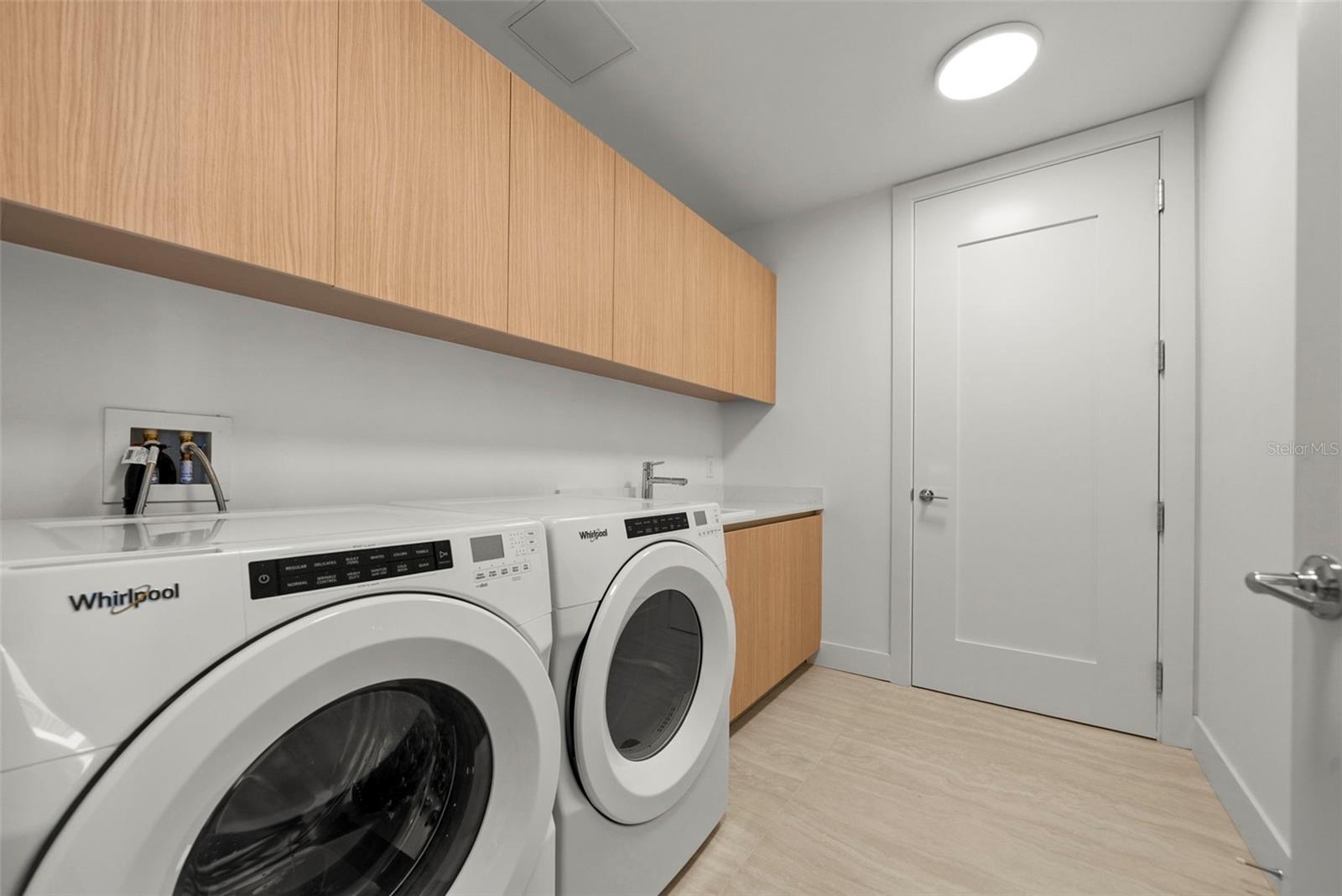 BAYSO SARASOTA - Residential