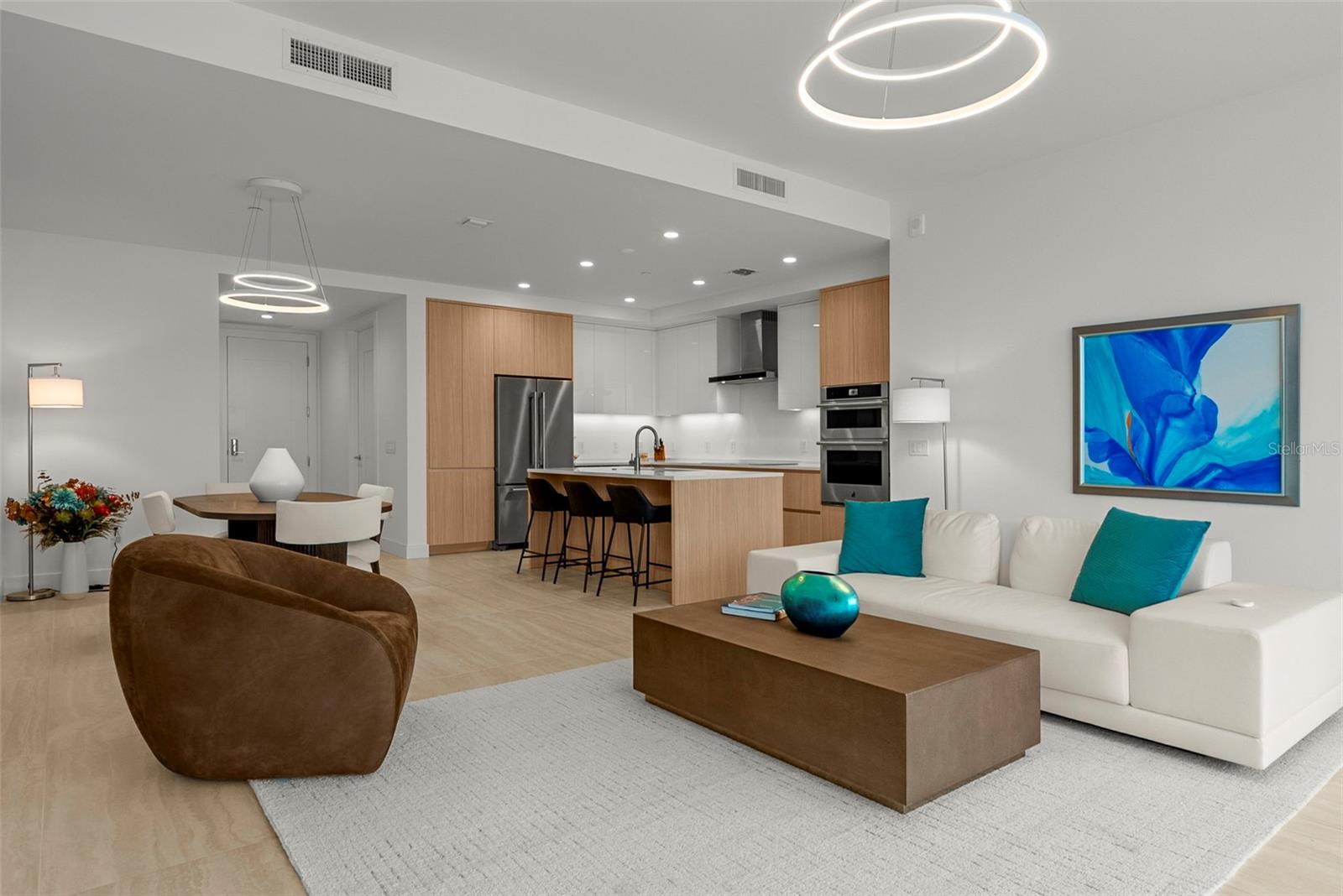 BAYSO SARASOTA - Residential