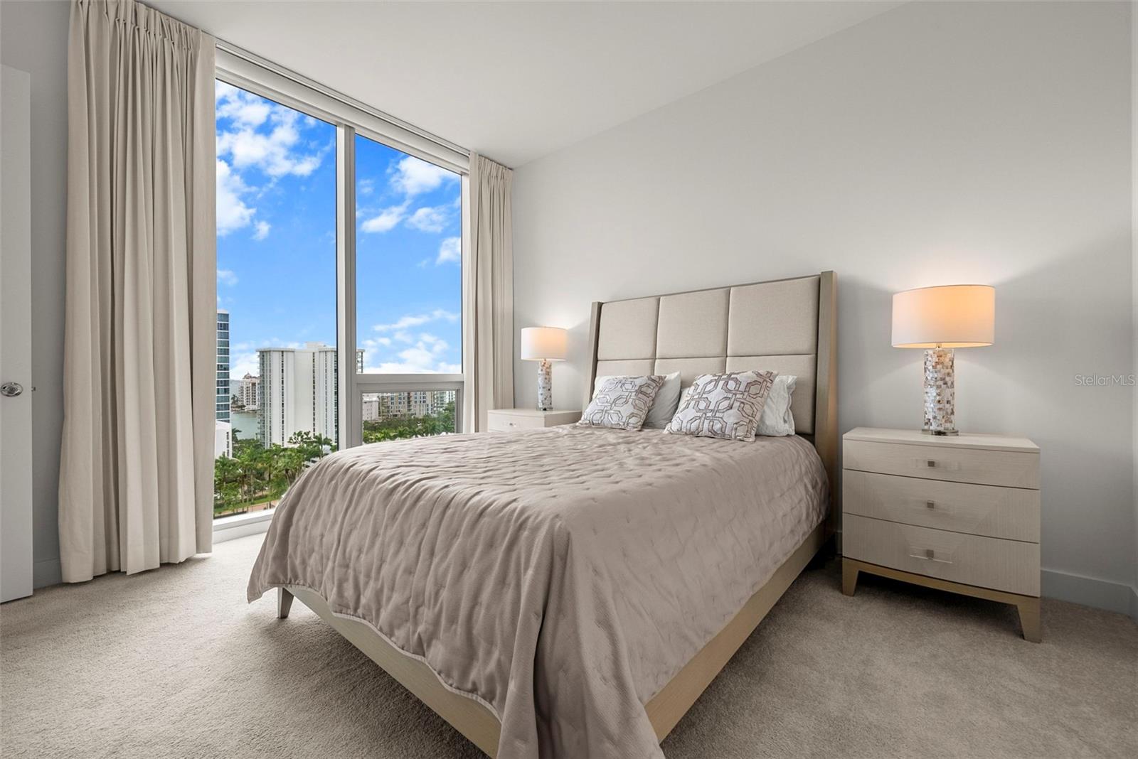 BAYSO SARASOTA - Residential