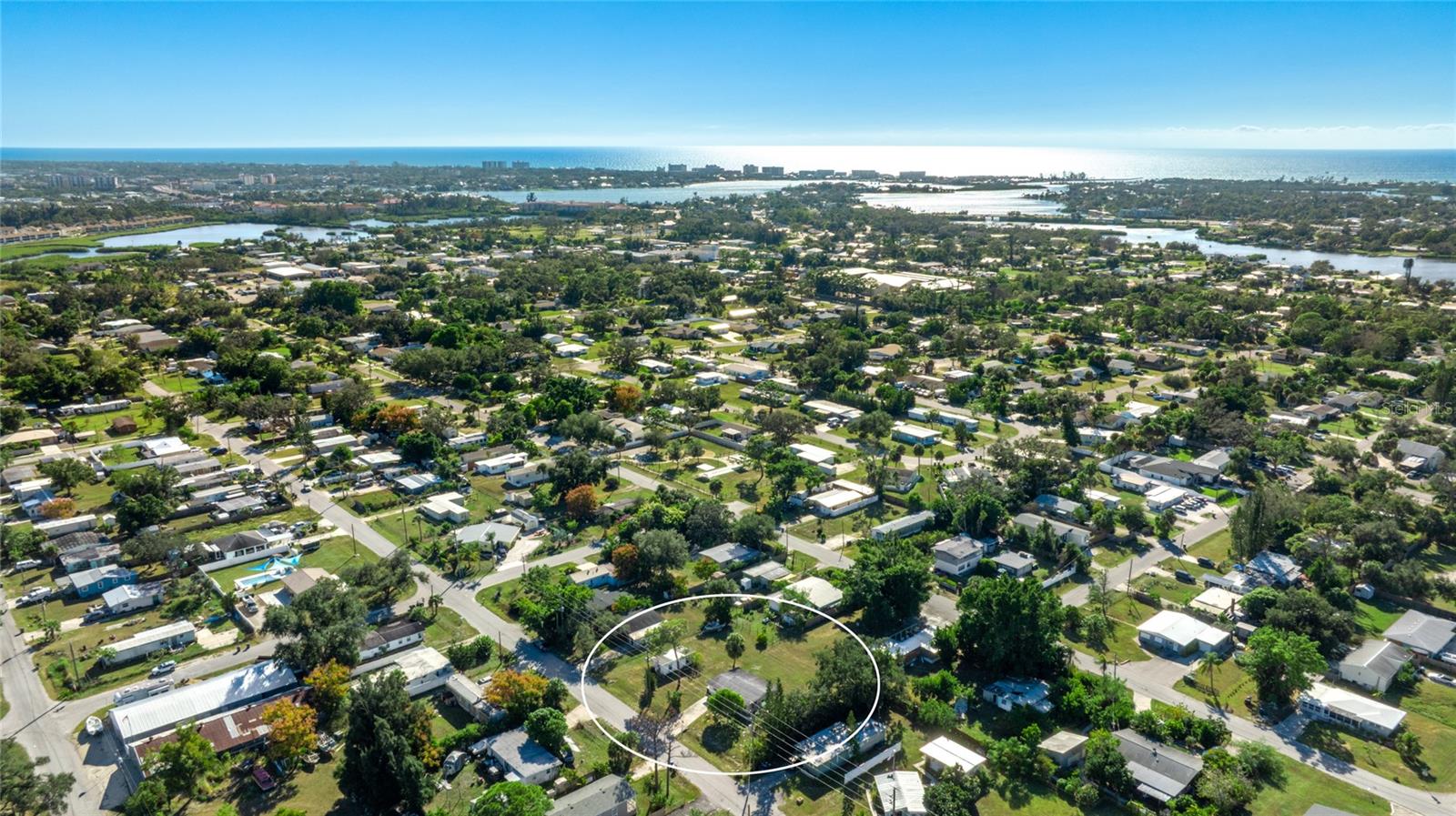 Casas a venda 1 - Jen Dantas 109 RAVENNA STREET N