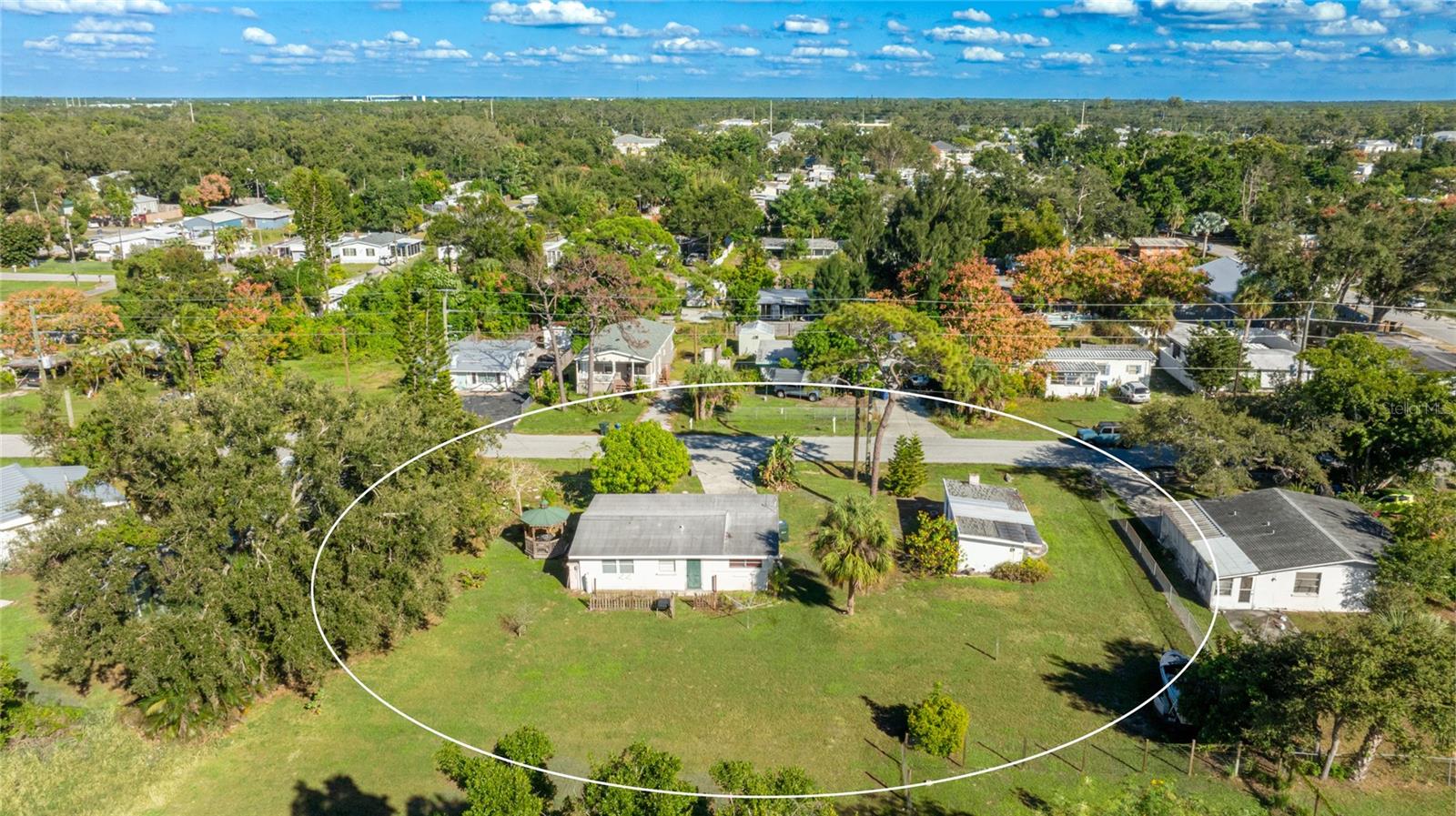 Casas a venda 4 - Jen Dantas 109 RAVENNA STREET N