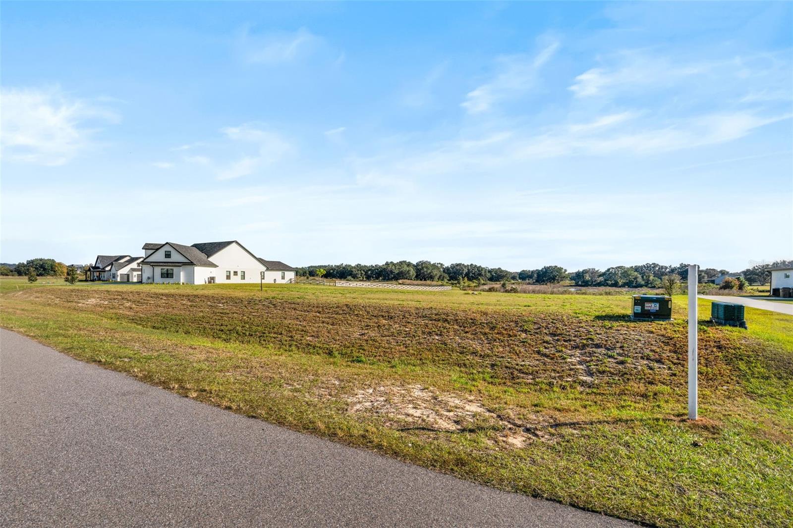 OAK POINTE PRESERVE - Land