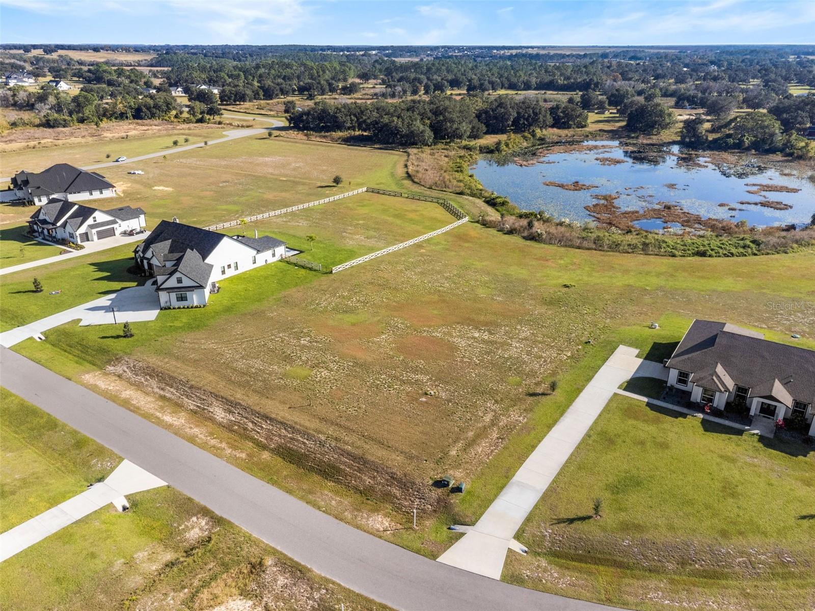 OAK POINTE PRESERVE - Land