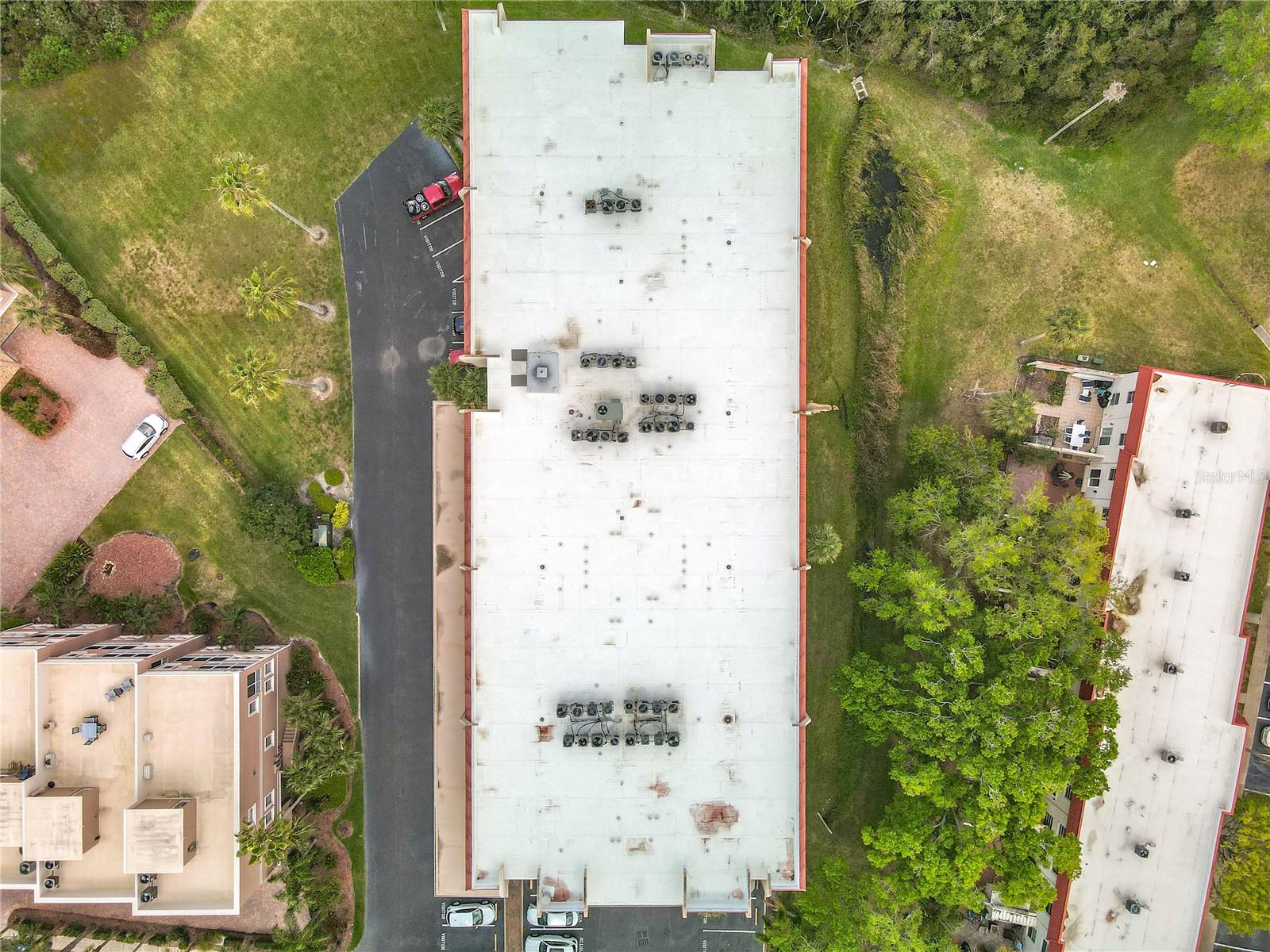 MEDITERRANEAN MANORS - Residential