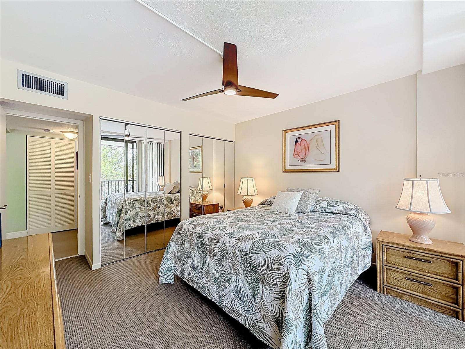 MEDITERRANEAN MANORS - Residential