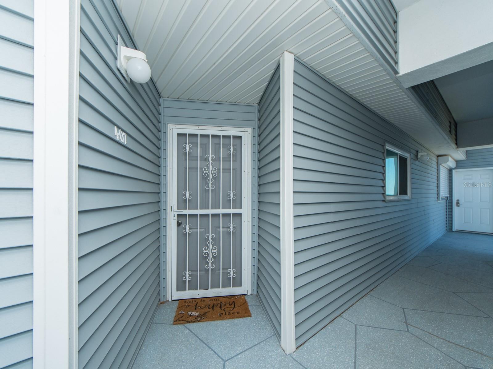 610 ISLAND WAY CONDO - Residential