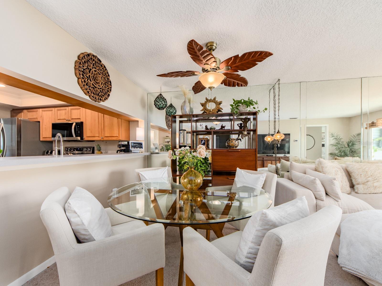 610 ISLAND WAY CONDO - Residential