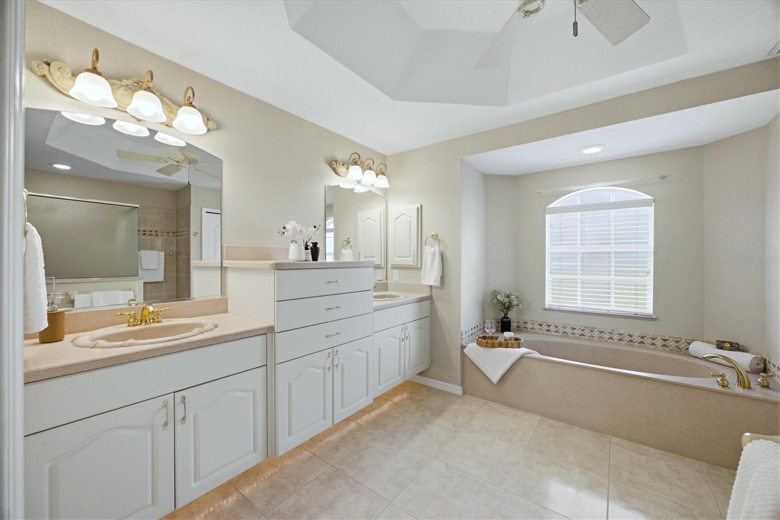 MANASOTA LAND & TIMBER CO - Residential