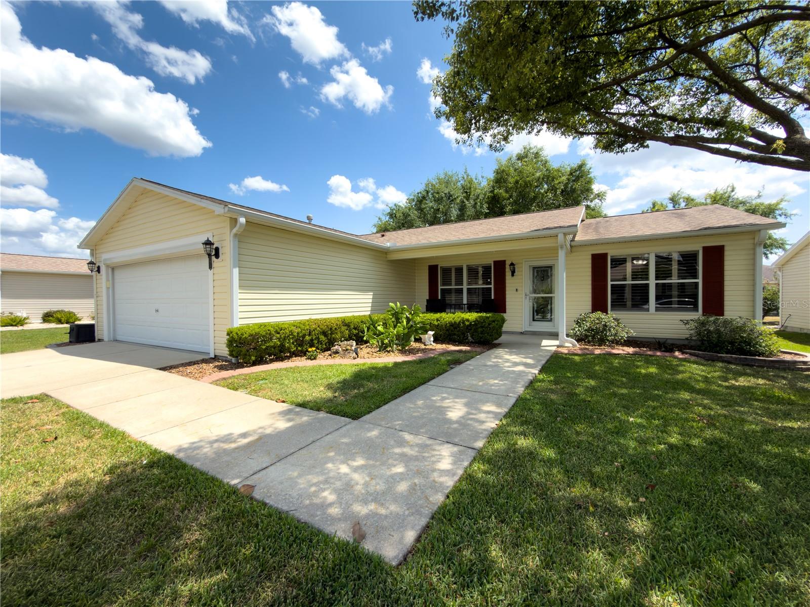 16899 SE 96TH CHAPELWOOD CIRCLE