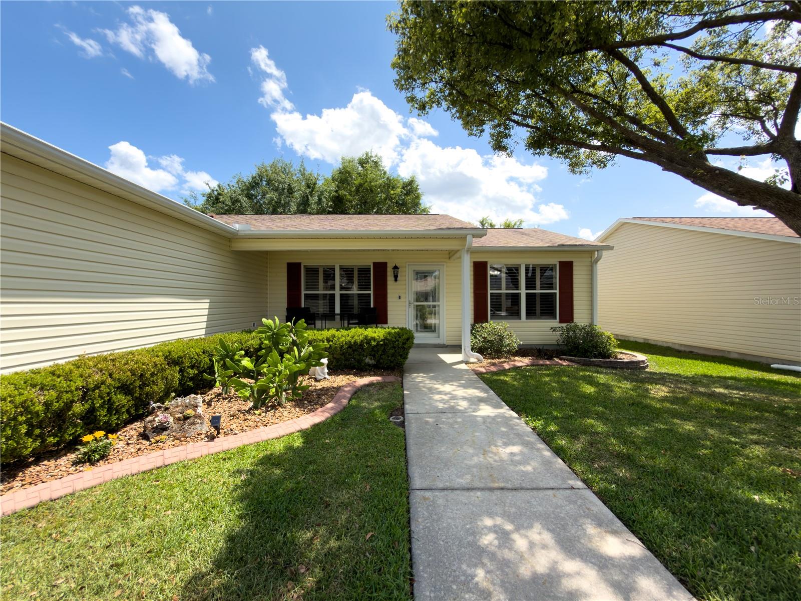 16899 SE 96TH CHAPELWOOD CIRCLE