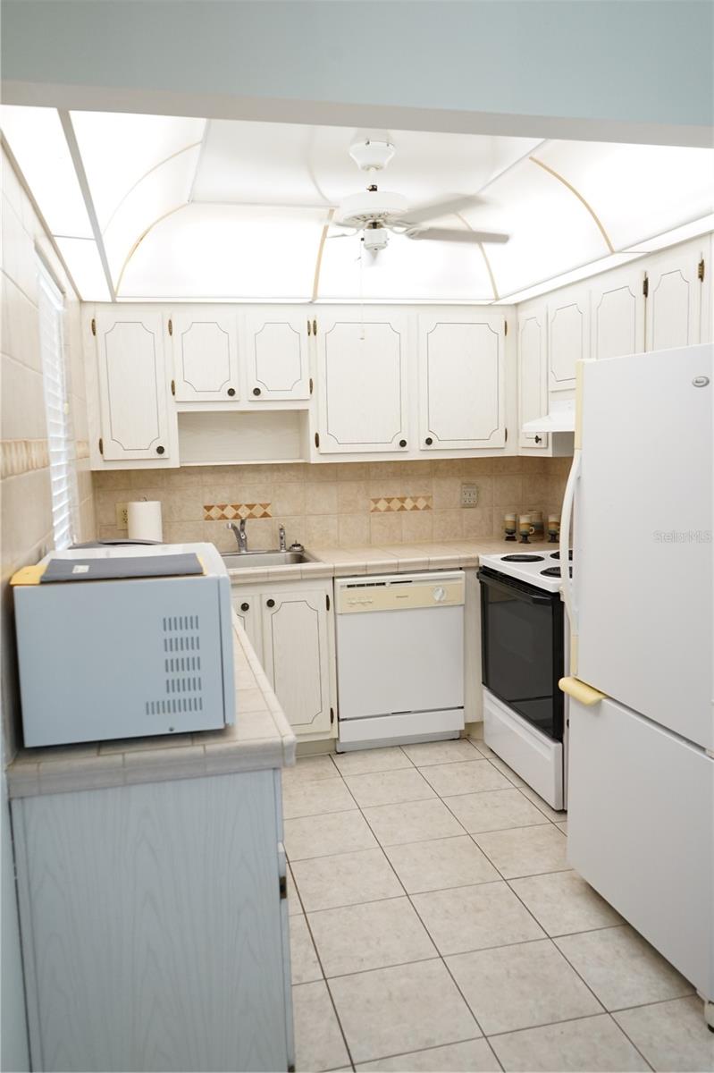 CAMBRIDGE I CONDOMINIUM - Residential