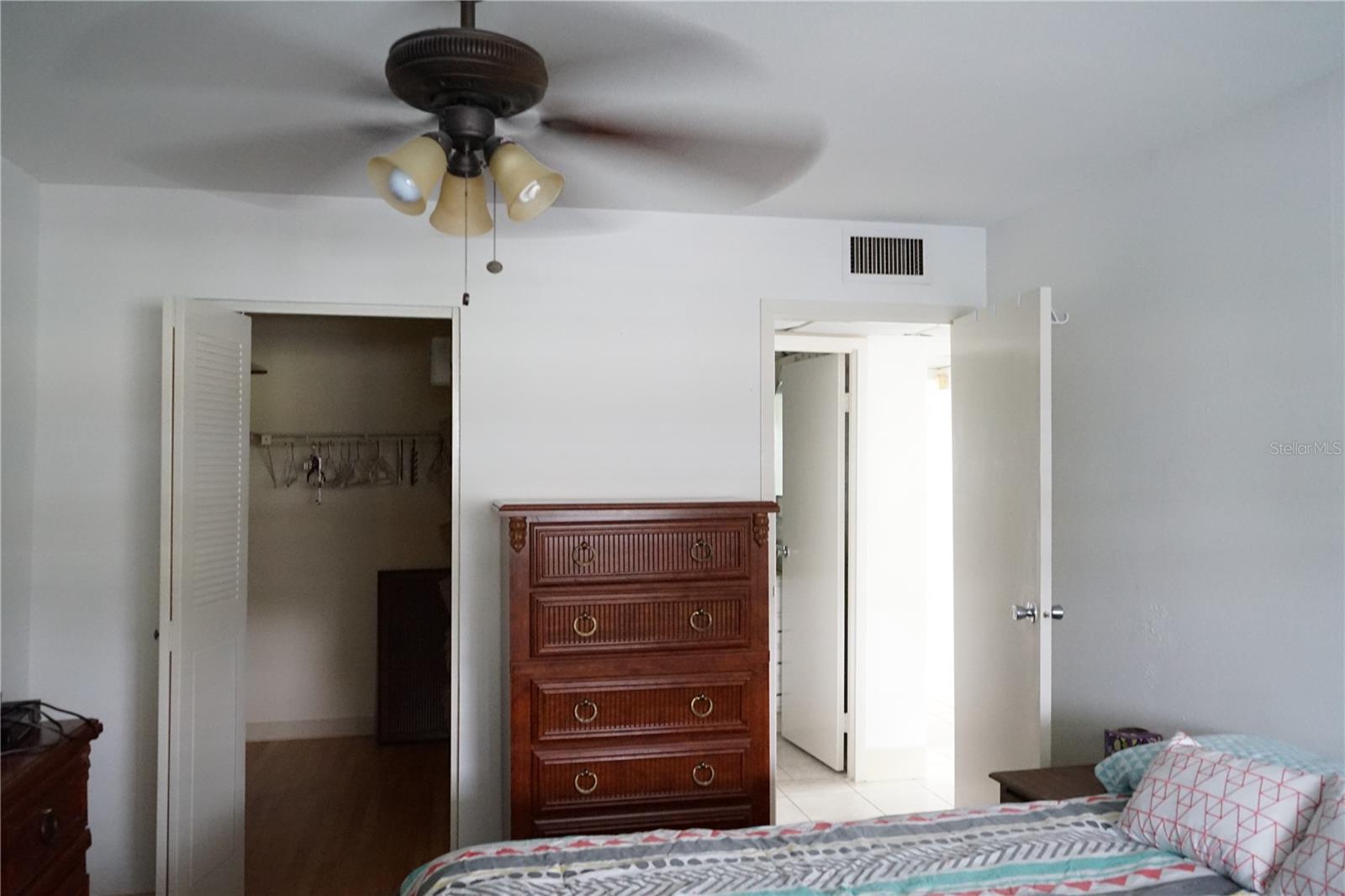 CAMBRIDGE I CONDOMINIUM - Residential