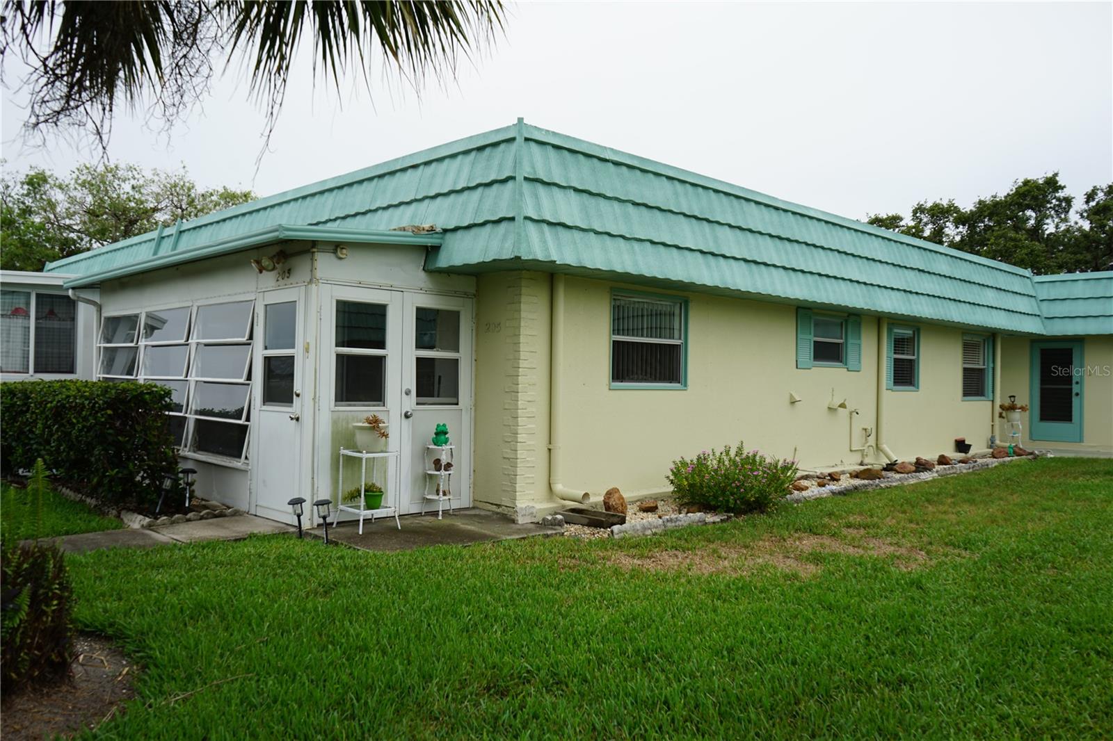 CAMBRIDGE I CONDOMINIUM - Residential