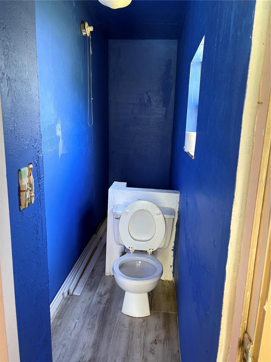 LAKEVIEW VILLAGE SEC B UNI - Residential