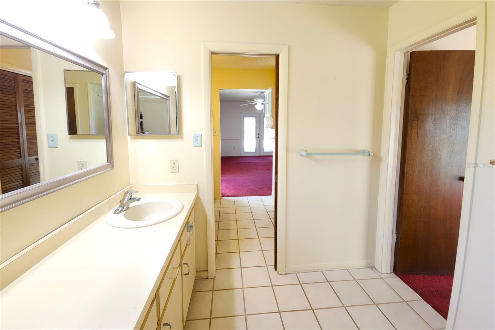 LAKEVIEW VILLAGE SEC B UNI - Residential