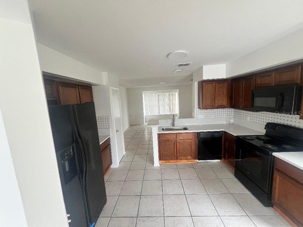 CYPRESS LAKES PH 3 - Residential Lease