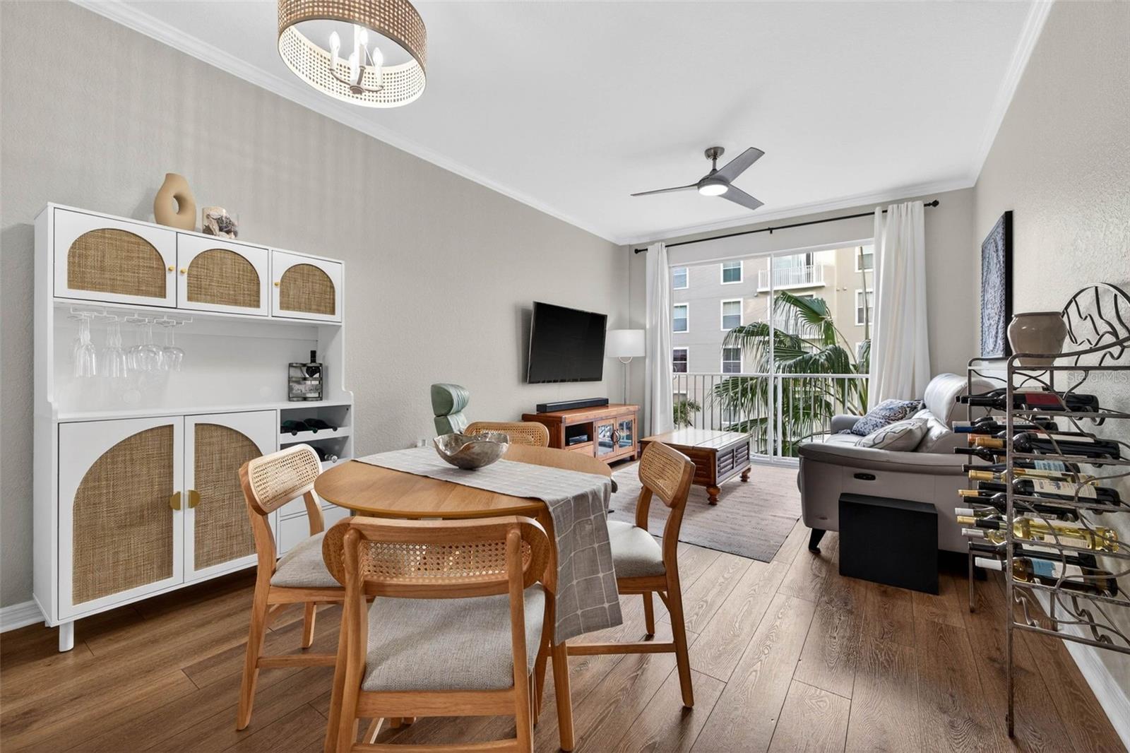 PARKCREST HARBOUR ISLAND CONDO - Residential