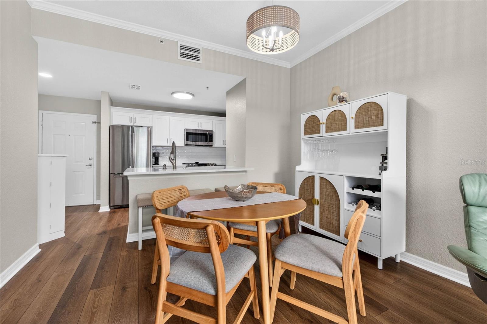 PARKCREST HARBOUR ISLAND CONDO - Residential