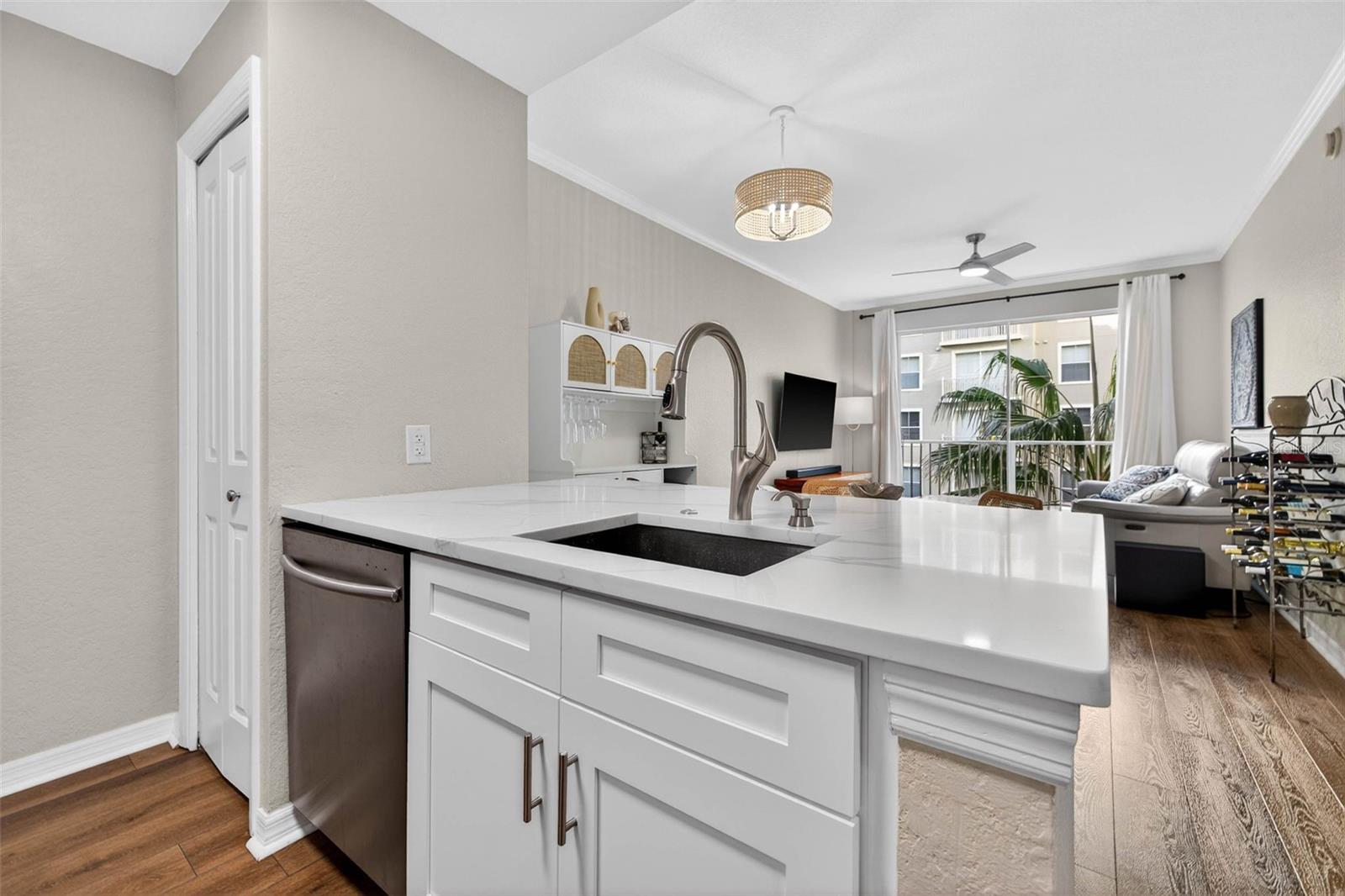 PARKCREST HARBOUR ISLAND CONDO - Residential