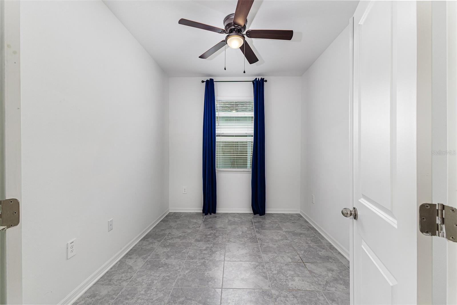 PEACE CRK RESERVE - Residential Lease