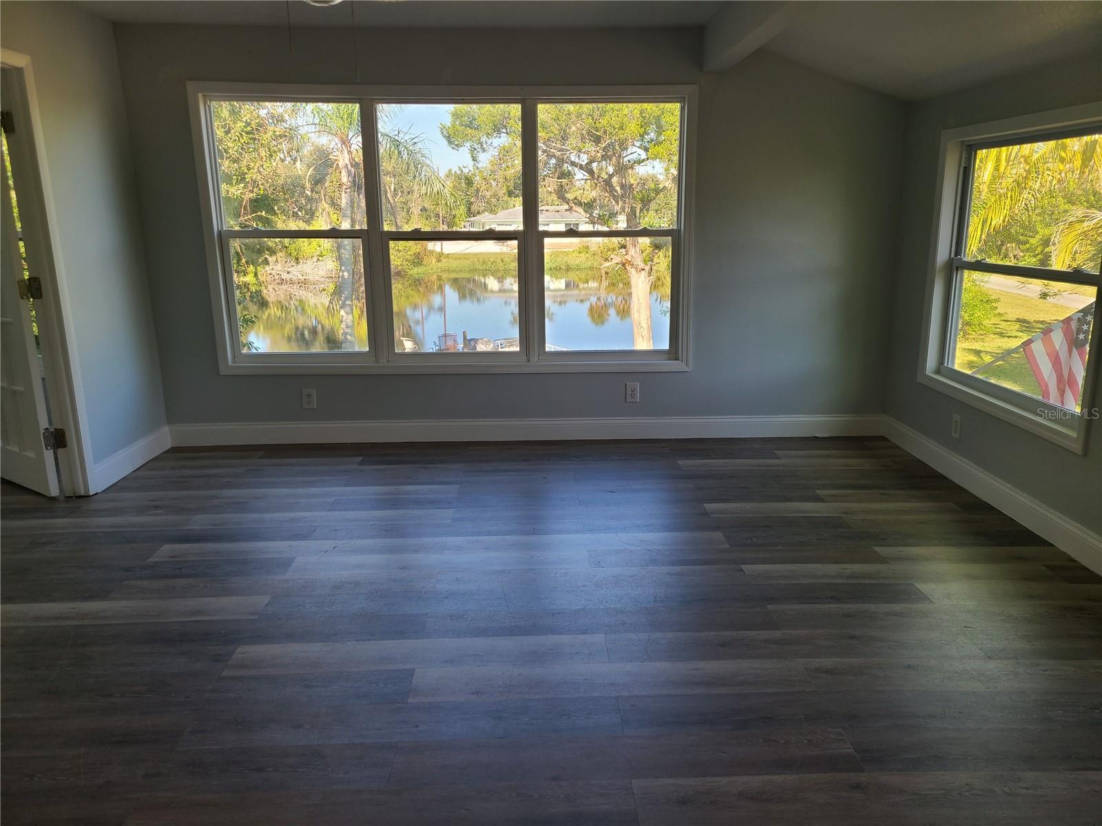 MOORES ADD TO MARINELAND - Residential Lease