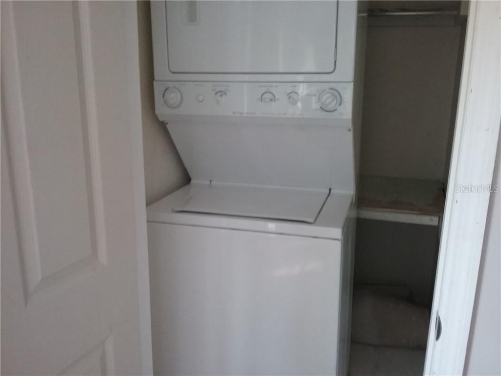 MOORES ADD TO MARINELAND - Residential Lease