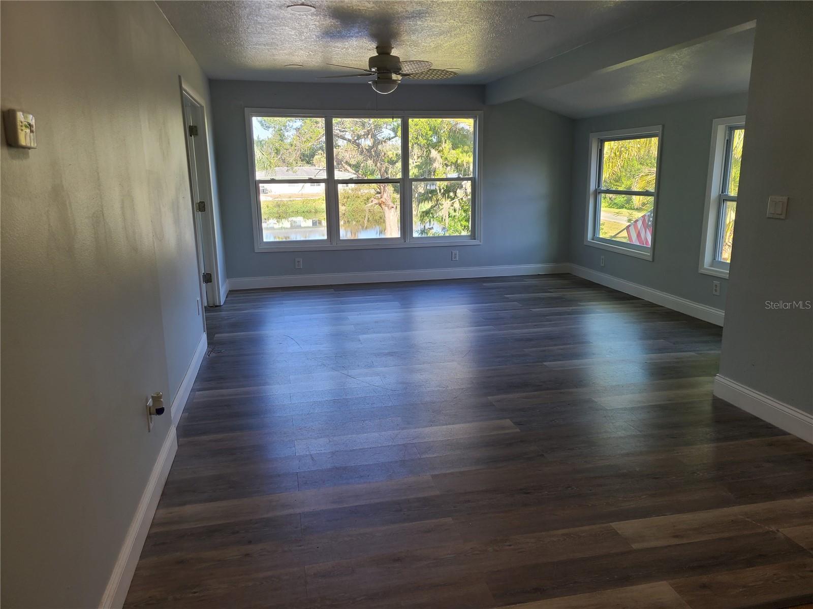 MOORES ADD TO MARINELAND - Residential Lease