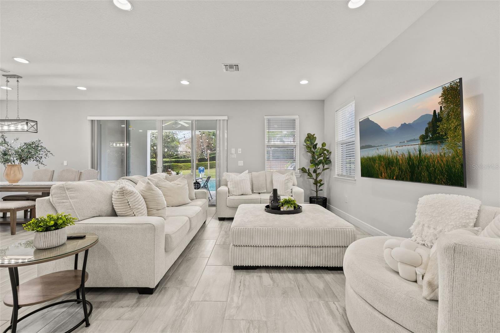 REUNION WEST PH 2 EAST - Residential